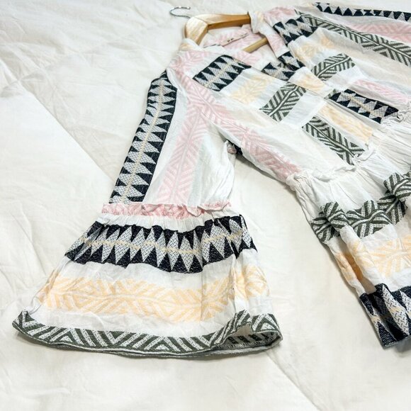 NWOT Mi Ami Francesca’s Wendy Boho Embroidered Bell Sleeve Peplum Blouse Small - Picture 5 of 8